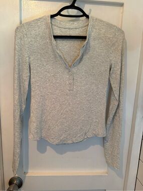 Lululemon button down Light Gray Long-Sleeve Henley Top - Women's